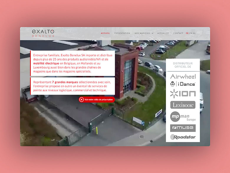 Exalto website – Design du site en webflow et développement React NodeJS – Distributeur multimédia